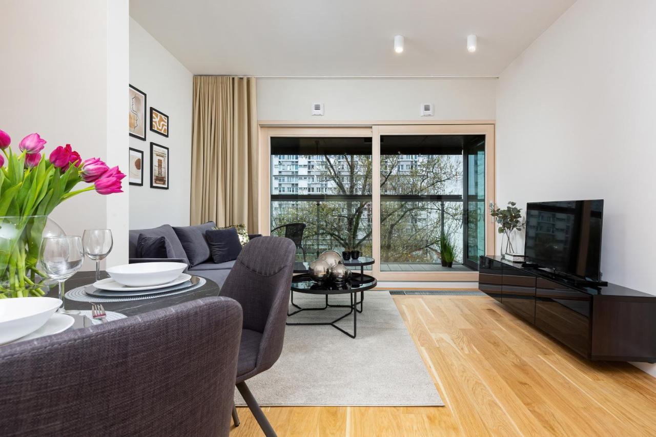 Mennica Residence - City Center By Renters Prestige Varšava Exteriér fotografie